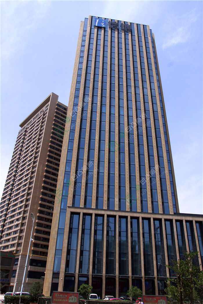 高端玻璃隔斷廠家_安慶玻璃隔斷_安徽凹凸隔斷[承接]信地廣場玻璃隔斷工程